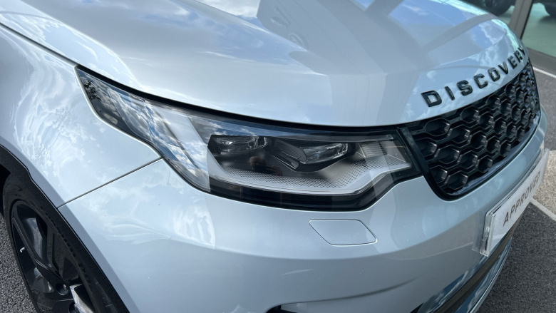 Land Rover Discovery 3.0 D300 R-Dynamic HSE 5dr Auto Diesel Station Wagon